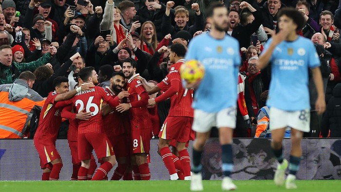 Bertanding di Anfield, Minggu (1/12/2024), Liverpool mendominasi sejak awal.