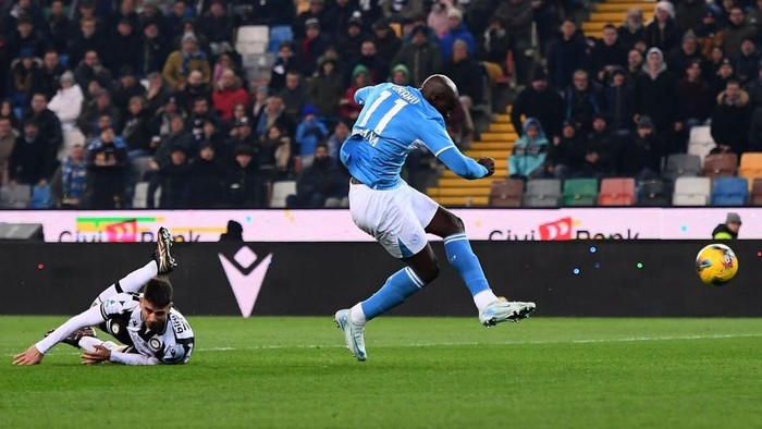 Udinese vs Napoli pada laga lanjutan Serie A berlangsung di Blueenergy Stadium, Minggu (15/12/2024).