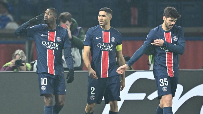 Bertanding di Parc des Princes, Senin (16/12/2024) dini hari WIB, PSG membuka keunggulan di menit ke-8.