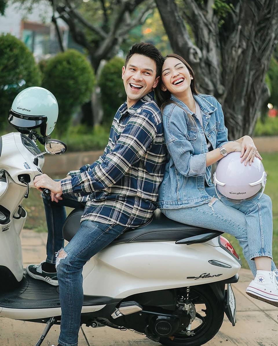 Jonathan Frizzy Simanjuntak dan Ririn Dwi Ariyanti.