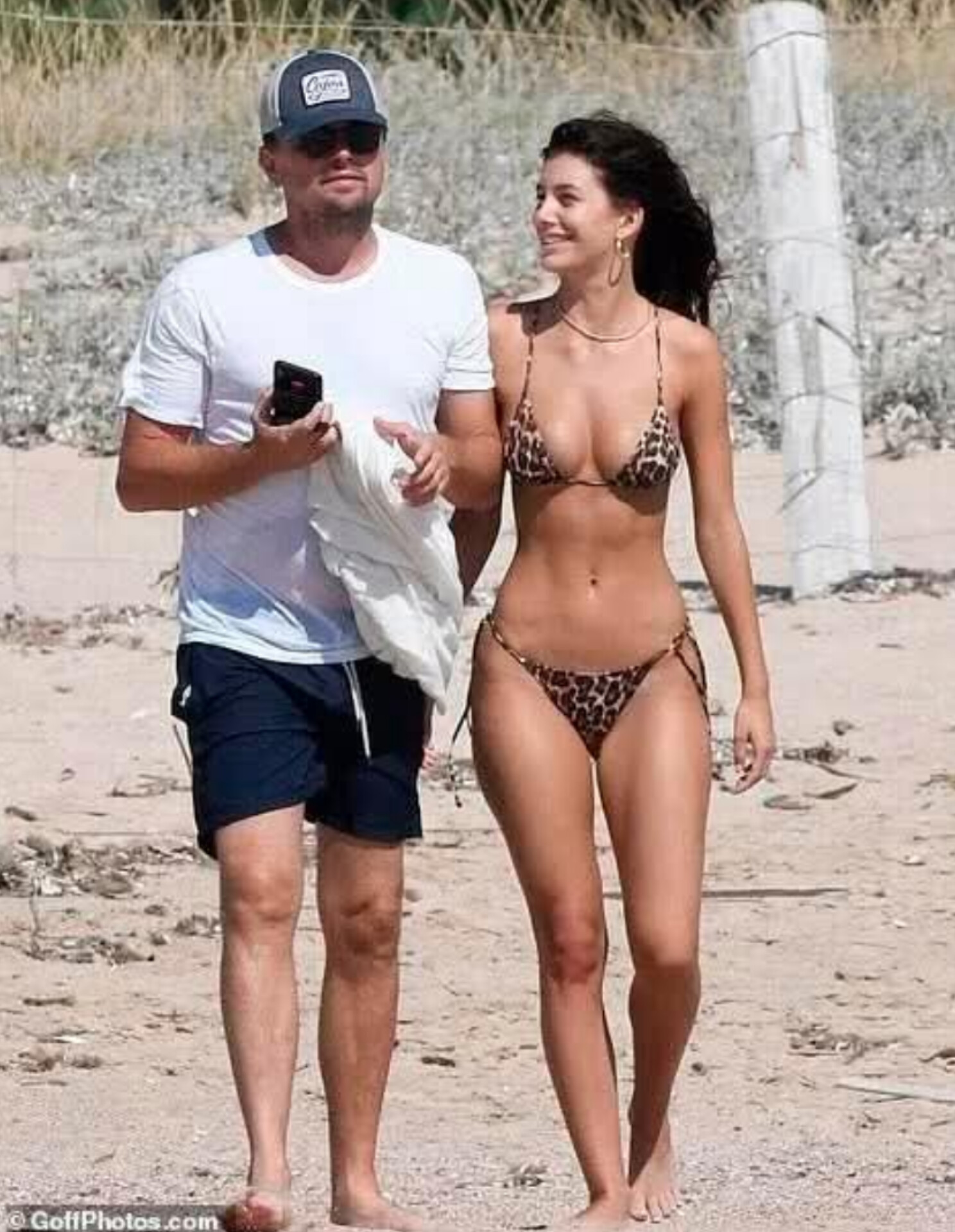 Leonardo DiCaprio bersama pacar.