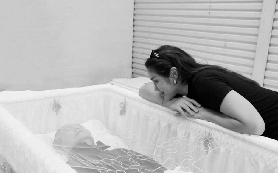 Jessica Iskandar kehilangan ayah tercinta.