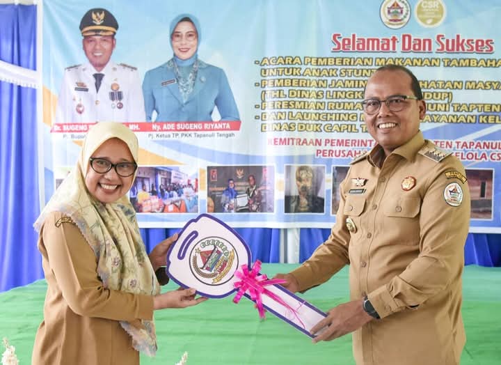 Pj Bupati Sugeng Launching Mobil Pelayanan Keliling, Dinas Kependudukan dan Catatan Sipil Tapteng.