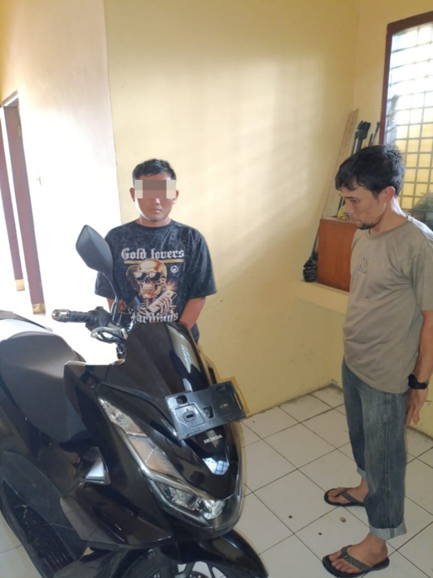Pelaku pencurian di rumah dinas pendeta.