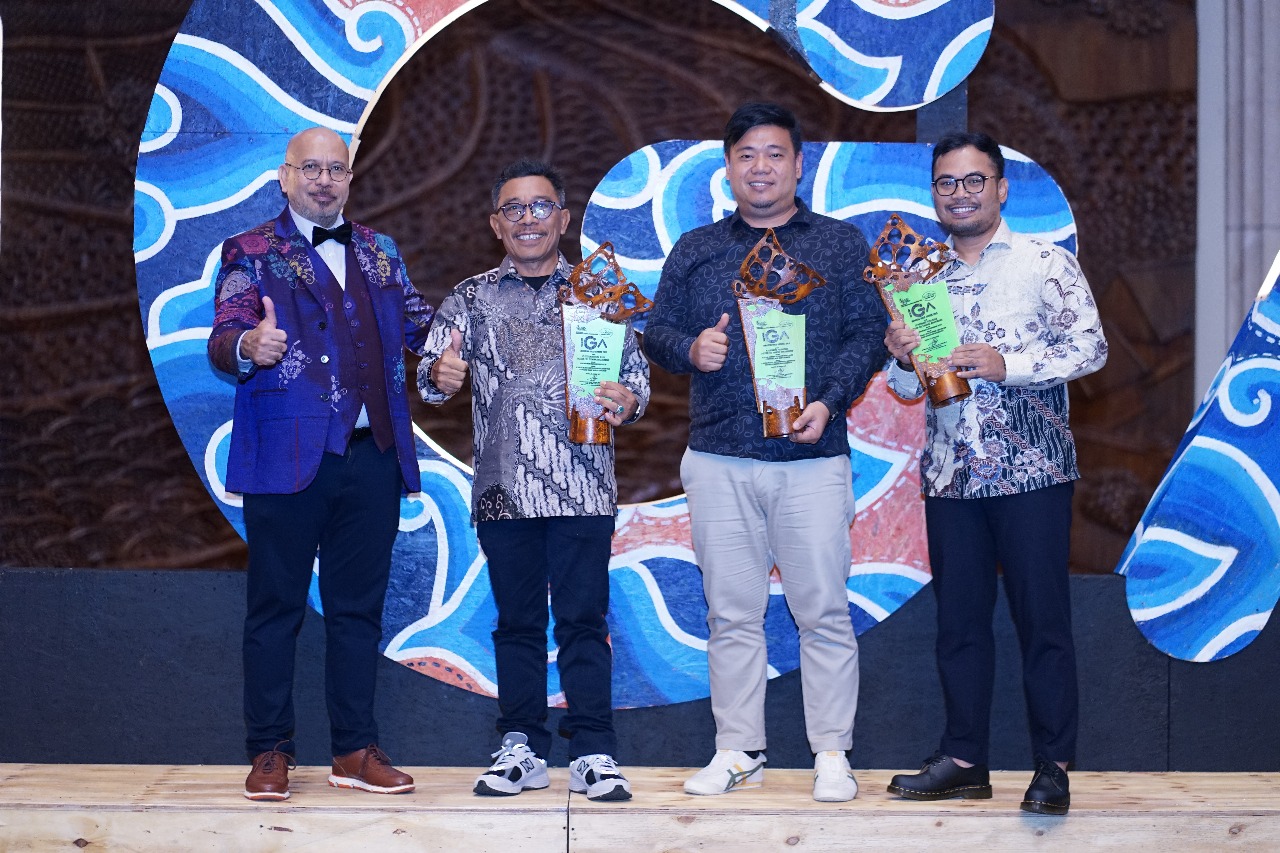 Pertamina Sumbagut raih 11 penghargaan di ajang Indonesia Green Awards (IGA) ke-16 yang diselenggarakan oleh La Tofi School of Social Responsibility di Jakarta, Rabu (15/1/2025).