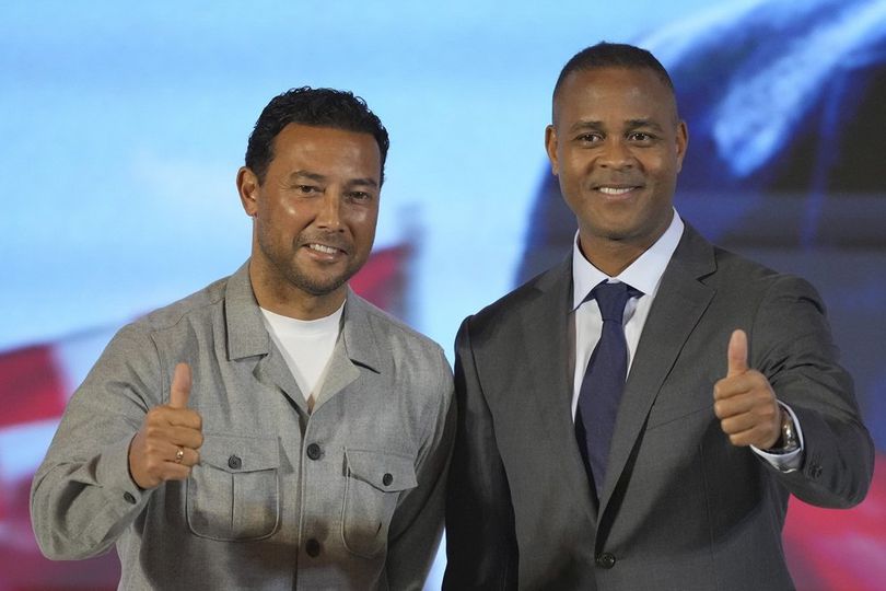 Patrick Kluivert dan Tim Asisten.
