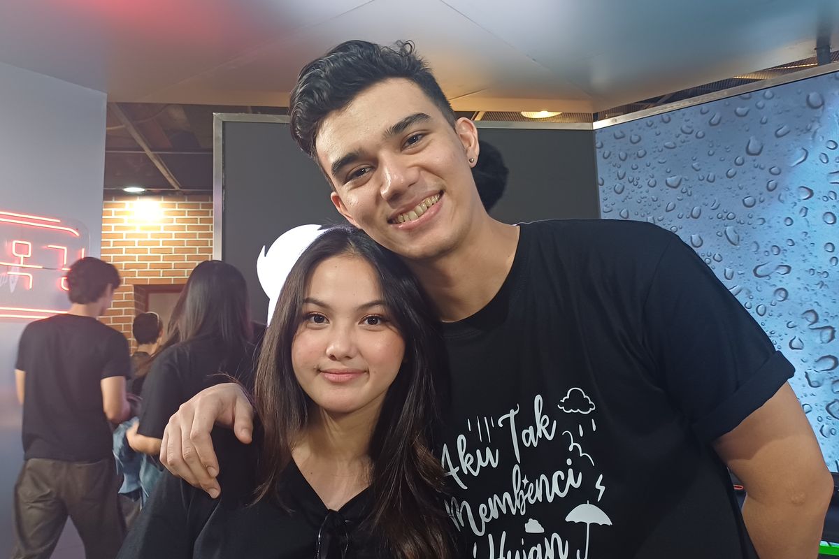 Aisyah Aqilah dan pacar.