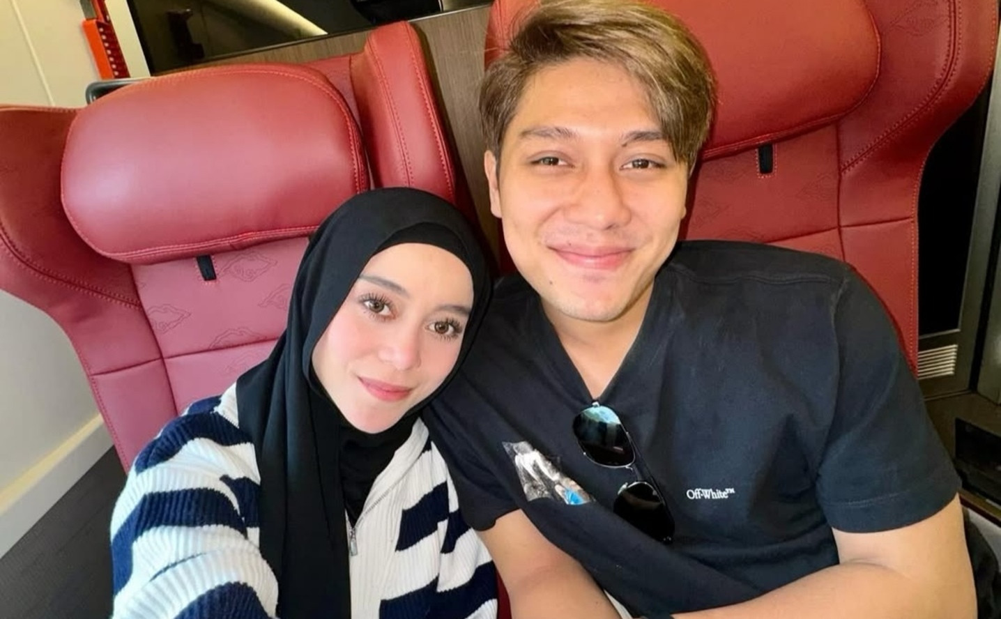 Pasangan selebritas Rizky Billar dan Lesti Kejora.