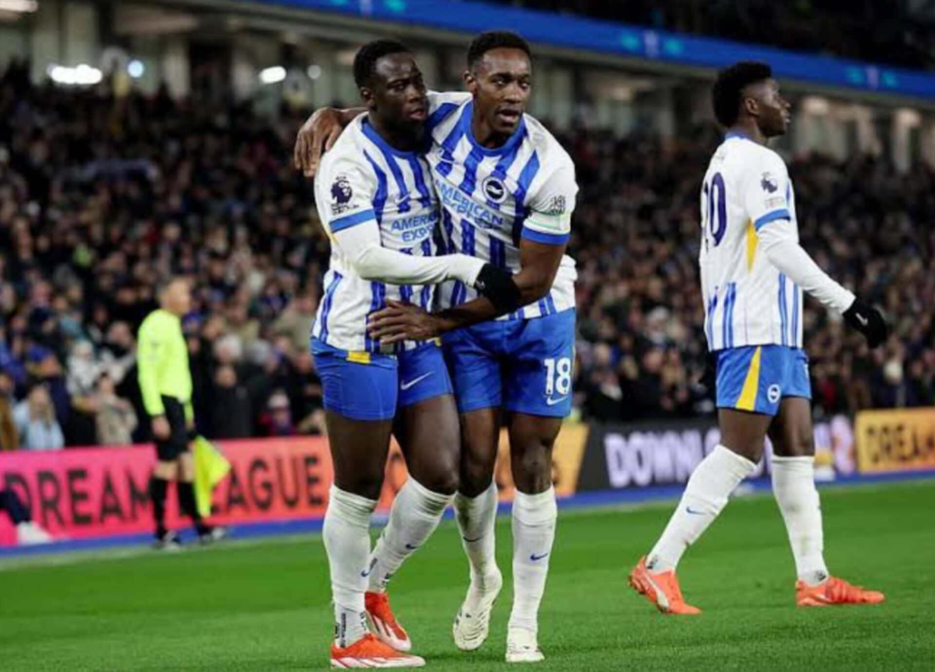 Chelsea kalah 0-3 dari Brighton & Hove Albion dalam lanjutan Premier League