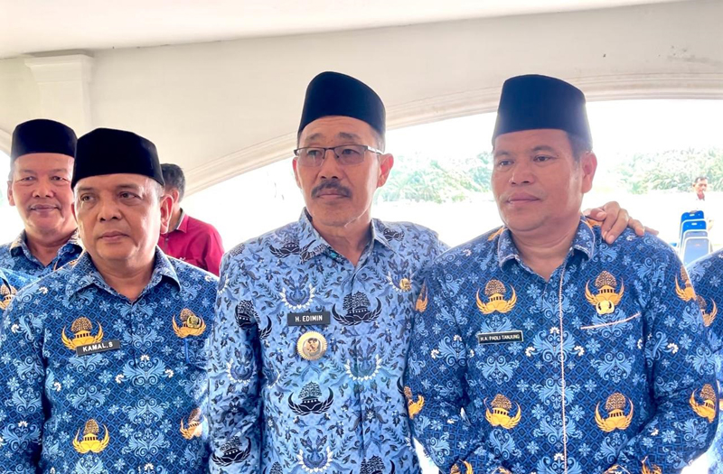 Acara perpisahan untuk Bupati Labusel H Edimin dan Wakil Bupati H. Ahmad Fadli Tanjung.