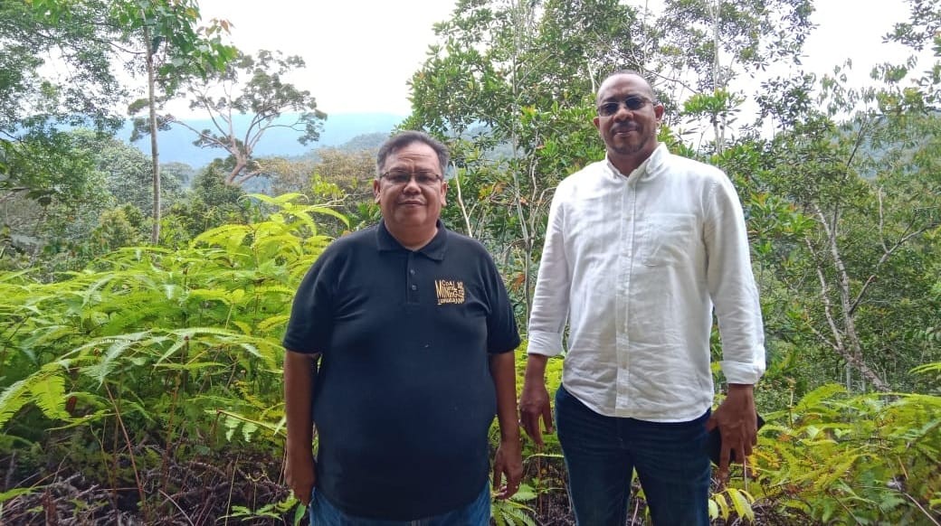 Foto: Abu Bakr Ahmed Nourin, dan Wakil Ketua Yayasan Raja Ranggar Laut Pulungan, Syukur Siregar.