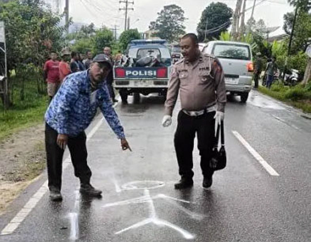 Laka lantas di desa Sitabotabo yang mengakibatkan pengendara meninggal dunia.