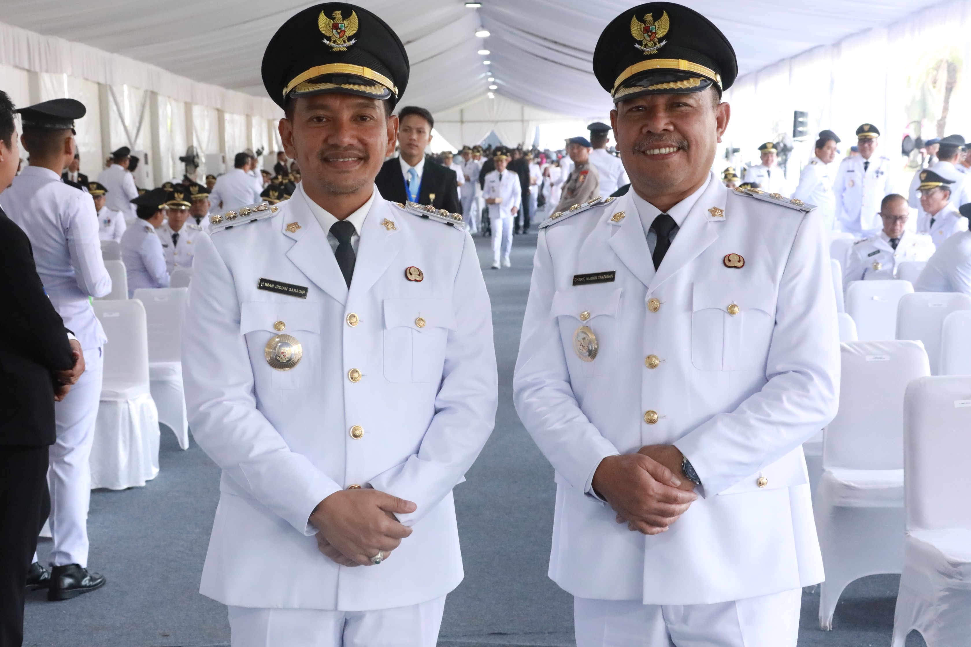 Walikota Tebingtinggi H. Iman Irdian Saragih, S.E dan Wakil Walikota H. Chairil Mukmin Tambunan, S.E, M.Si.