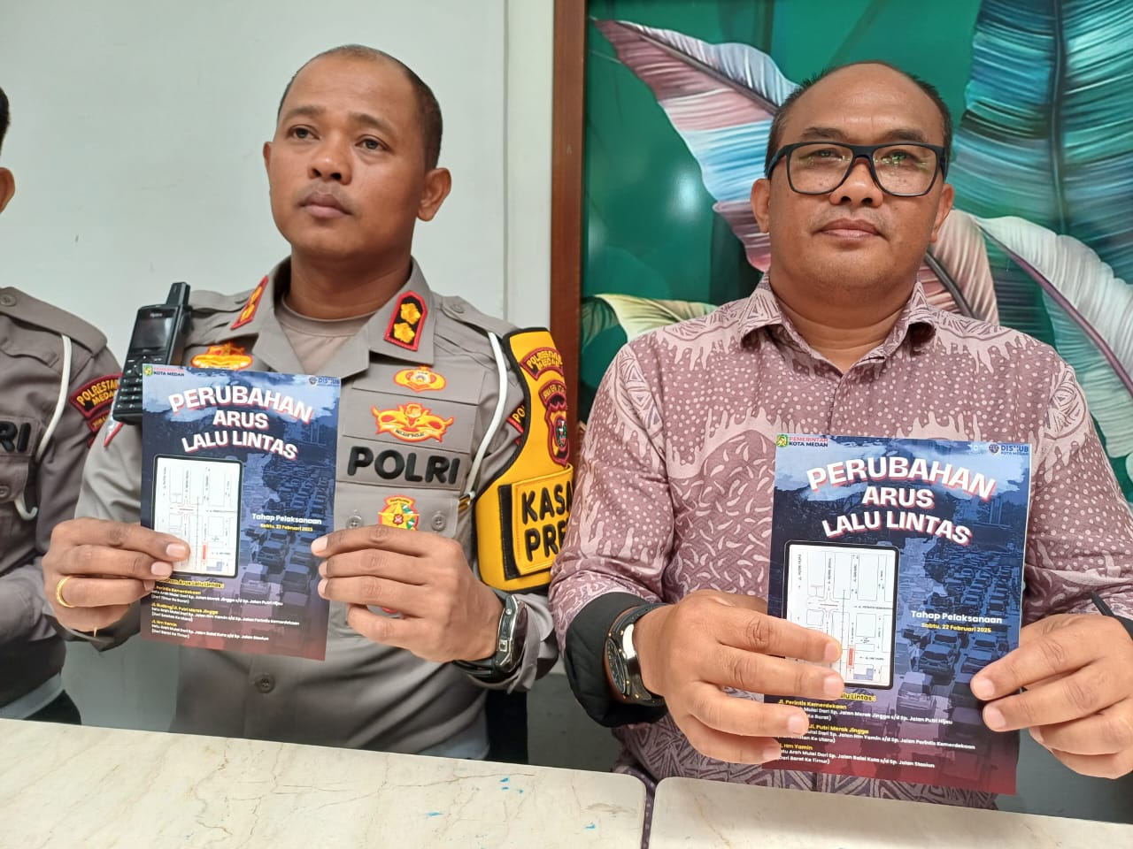 Plt Kepala Dinas Perhubungan Kota Medan, Suriono S.SiT MT, bersama Kasatlantas Polrestabes Medan, AKBP I Made Parwita, menyatakan bahwa perubahan ini bertujuan mengurangi hambatan di perlintasan KA.