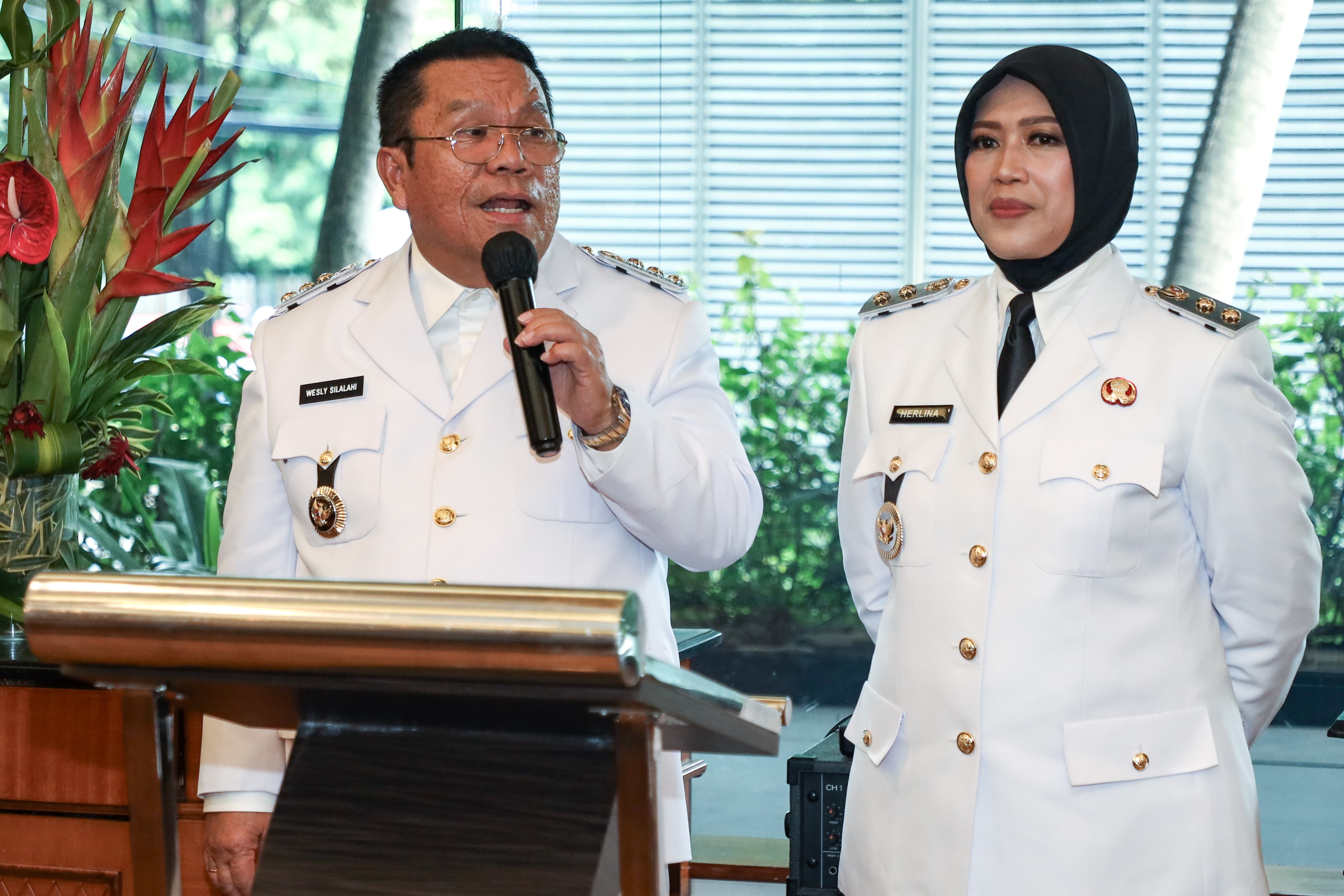 Wali Kota Siantar Wesly Silalahi dan Wakil Wali Kota Herlina Hadiri acara Temu Ramah Bersama DPRD dan pimpinan OPD serta relawan, di Hotel Aryaduta Jakarta, Kamis (20/02/2025) sore.
