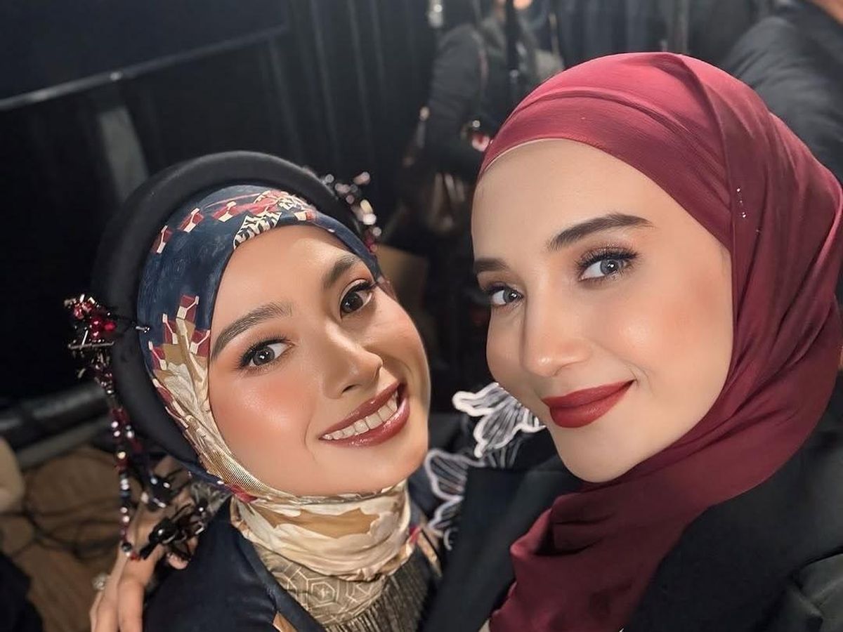 Acha Septriasa dengan Zaskia Sungkar.