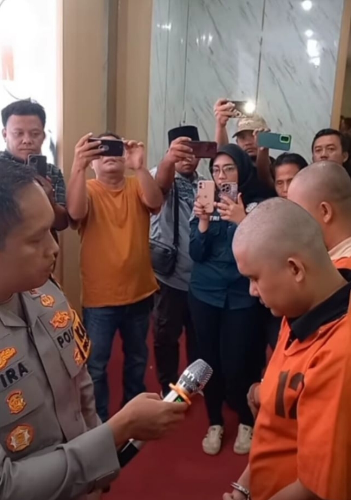 Penipu mahasiswa UM Tapsel mengaku pegawai bank.