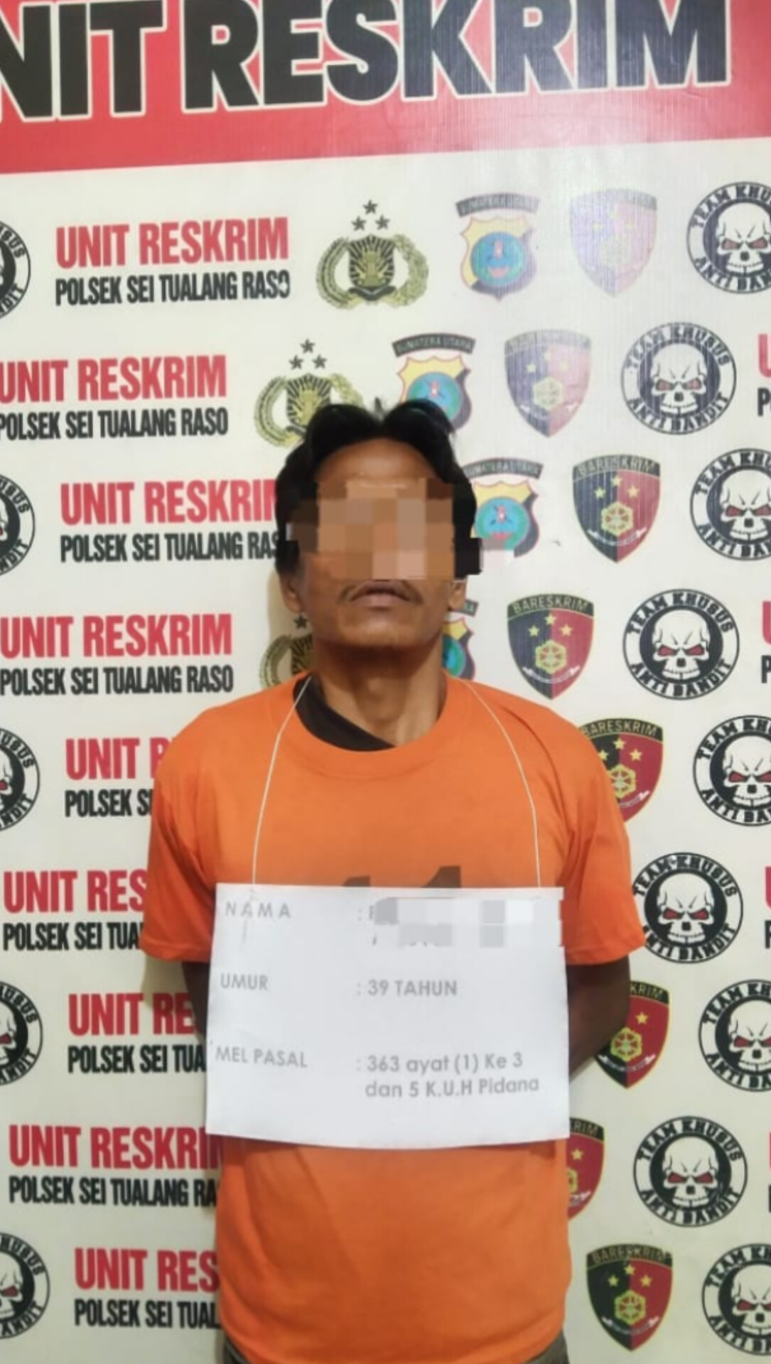 Tersangka pencuri di rumah warga.