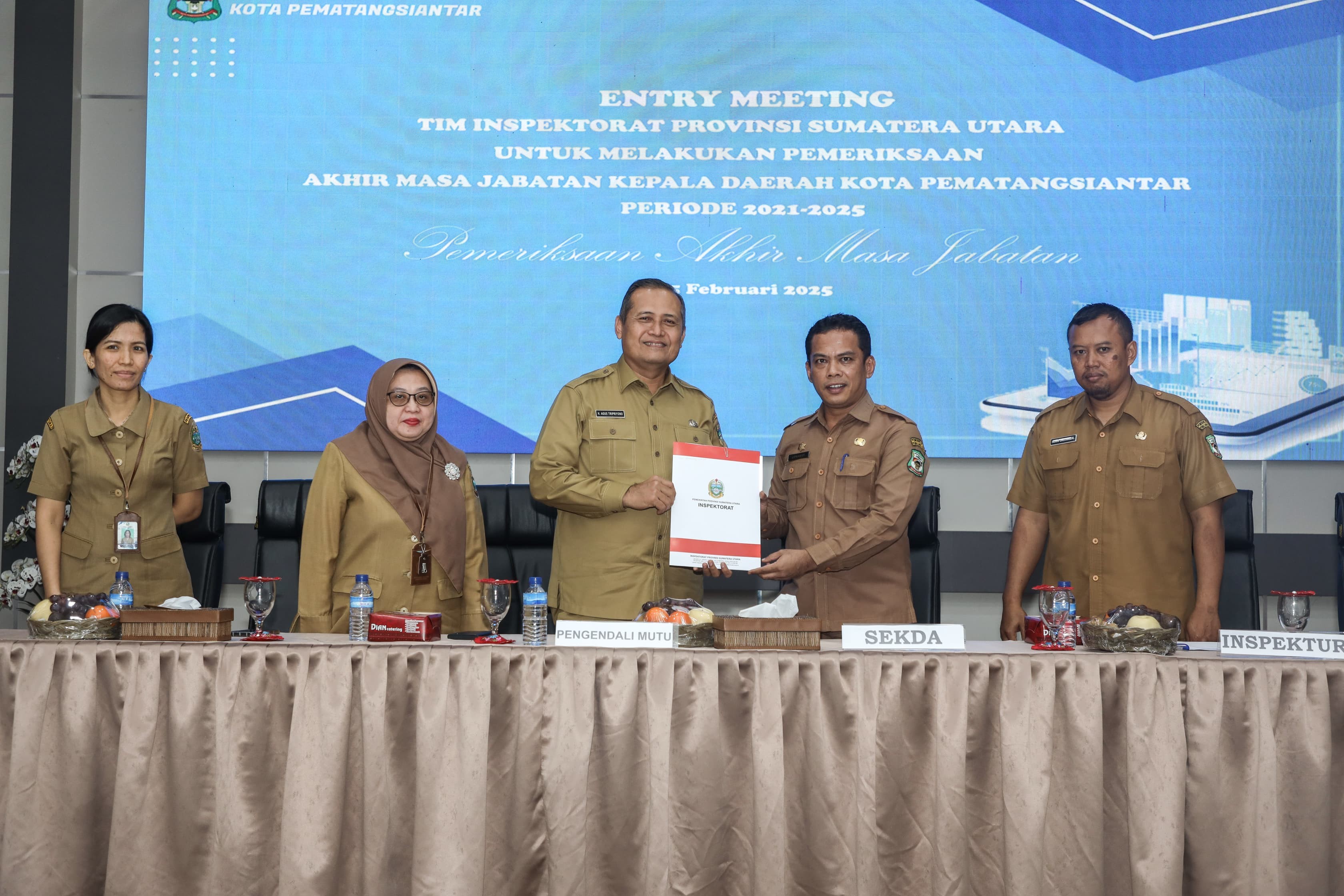 Entry Meeting Tim Inspektorat Sumut Entry Meeting di Pemko Pematangsiantar.