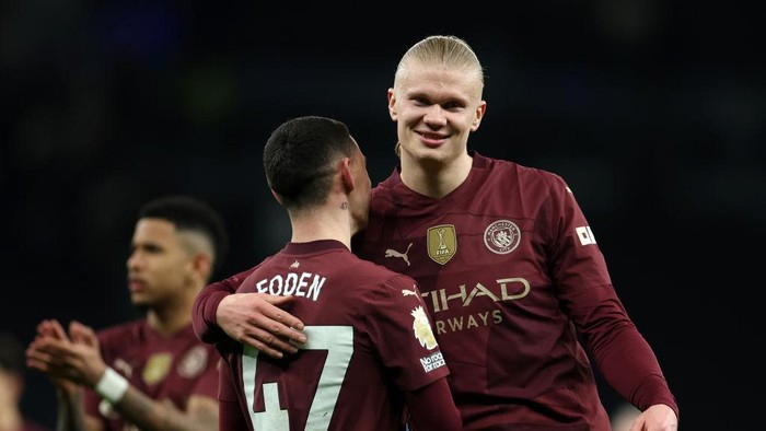 Erling Haaland koleksi 20 gol.