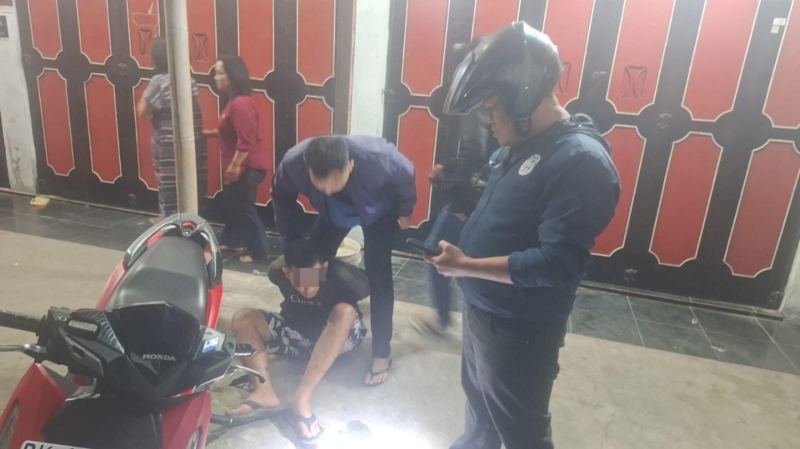 Pelaku pencurian sepeda motor, FH alias Kobe diringkus polisi.