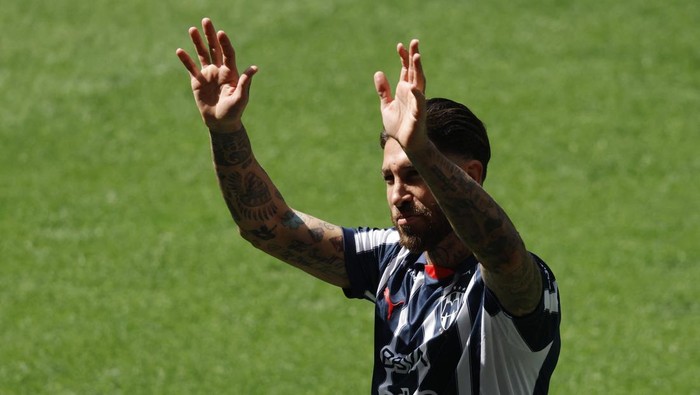 Legenda Real Madrid, Sergio Ramos, mencetak gol perdananya bersama Monterrey.