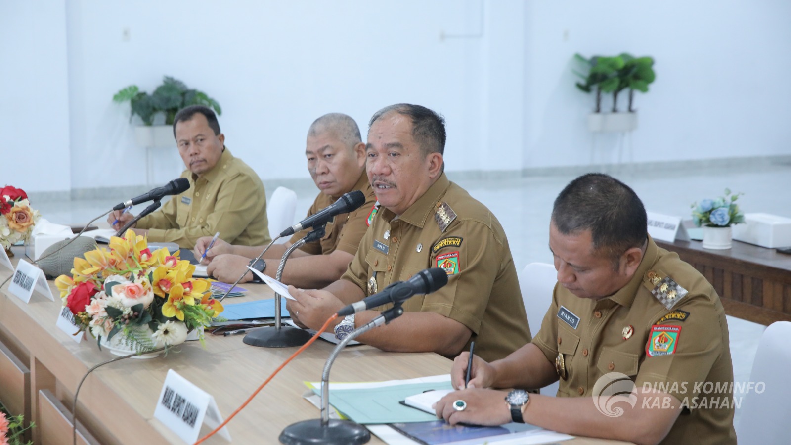 Rakorpem Bulan Maret 2025 di Aula Melati Kantor Bupati Asahan.