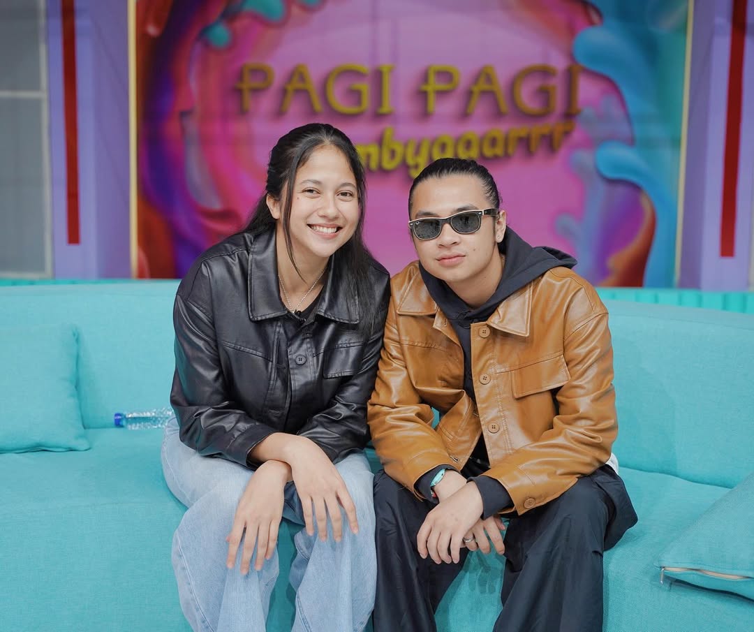 Sitha Marino dan Bastian Steel