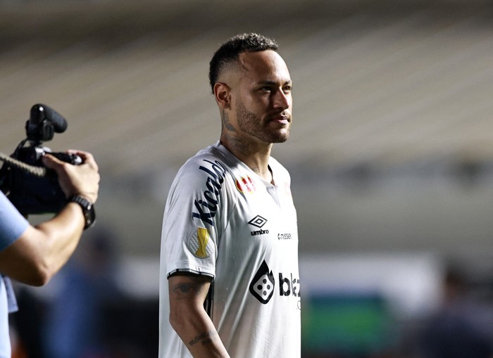 Neymar kembali dihantam cedera.