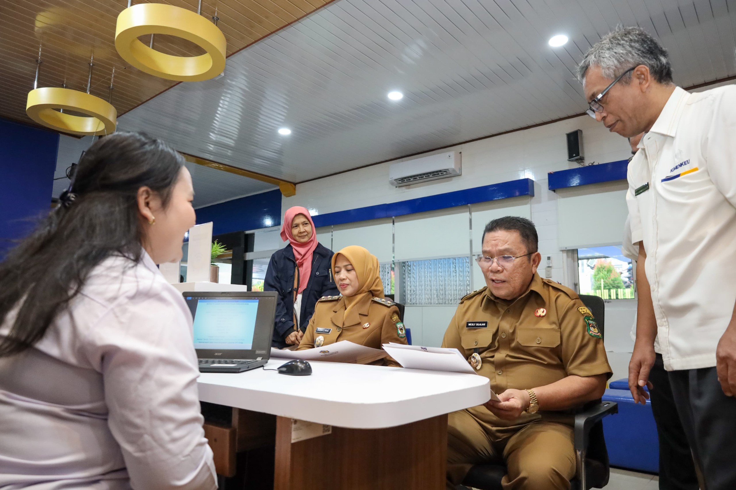Wali Kota dan Wakil Wali Kota Pematangsiantar melapor SPT.