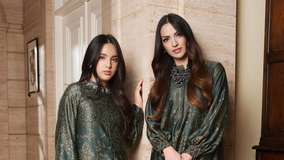 Nia Ramadhani bersama putrinya.