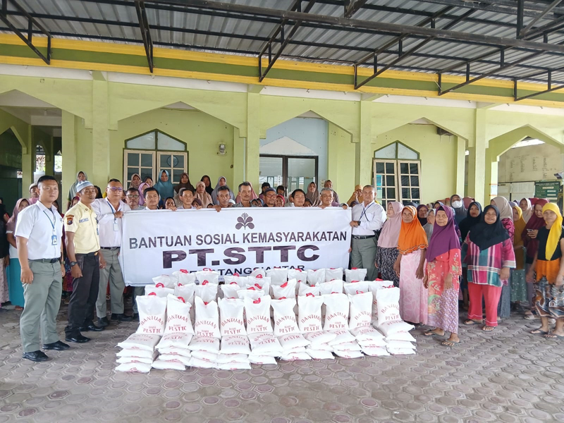 Penyerahan bantuan sosial dari PT STTC ke mesjid yang ada di kota Pematangsiahtar dan Kabupaten Simalungun