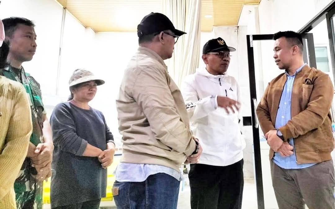 Bupati Simalungun Anton Achmad Saragih dan Wakil Bupati Benny Gusman Sinaga.