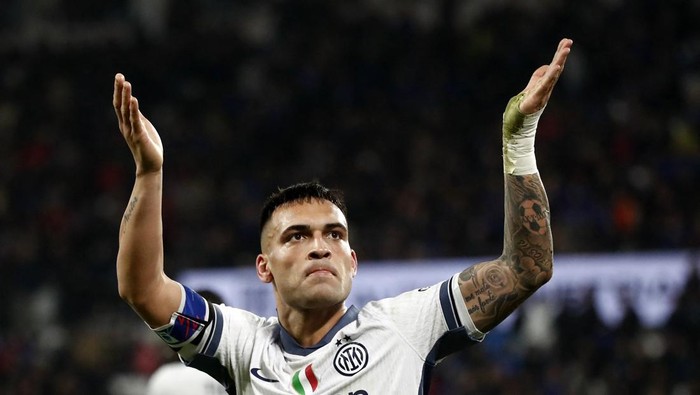 Setelah kehilangan Lionel Messi, kini giliran Lautaro Martinez yang harus mundur akibat cedera.