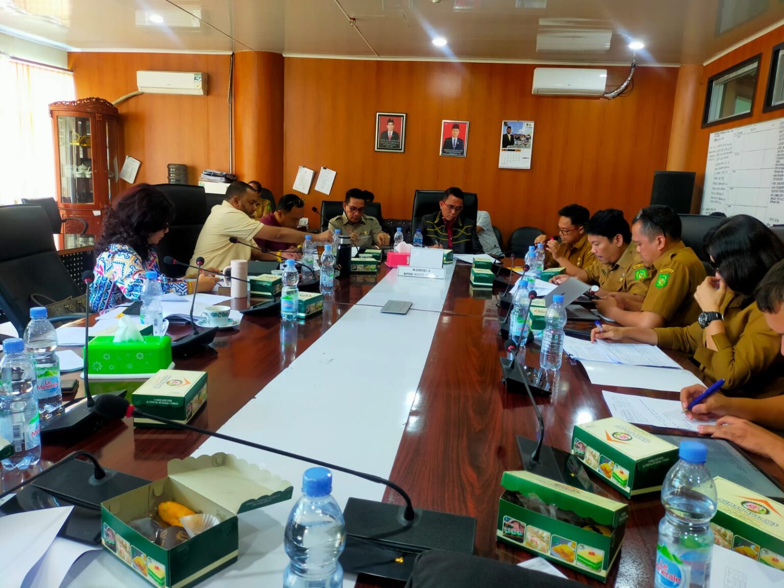 Suasana rapat triwulan I antara Komisi IV DPRD Medan dengan jajaran Dinas Perhubungan pada Senin (21/4/2025).