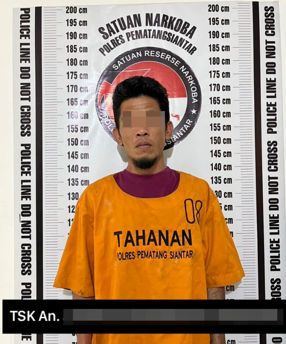 JPS, pengedar sabu-sabu di Jalan Pisang Gang Durian Ujung, Siantar Marihat Kota Pematangsiantar.