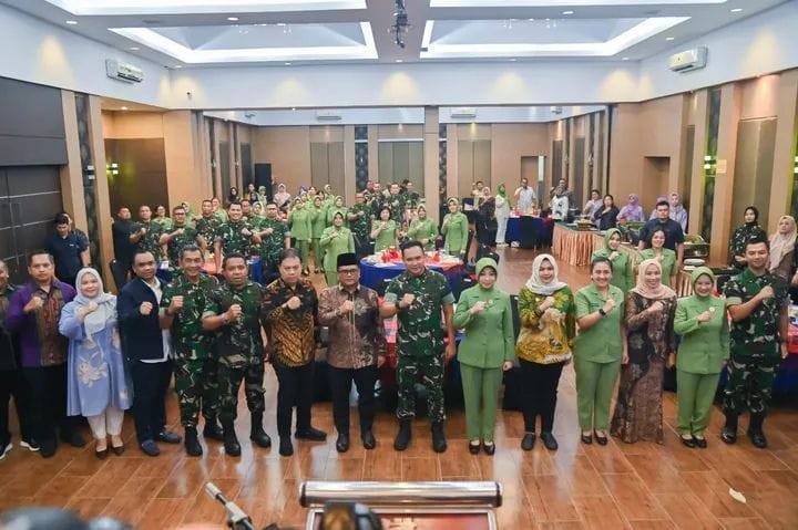 Wali Kota Letnan Dalimunthe bersama Forkopimda se-Tabagsel sambut kunjungan Pangdam I BB Mayjend TNI Rio Firdianto di Hotel Mega Permata Kota Padangsidimpuan.