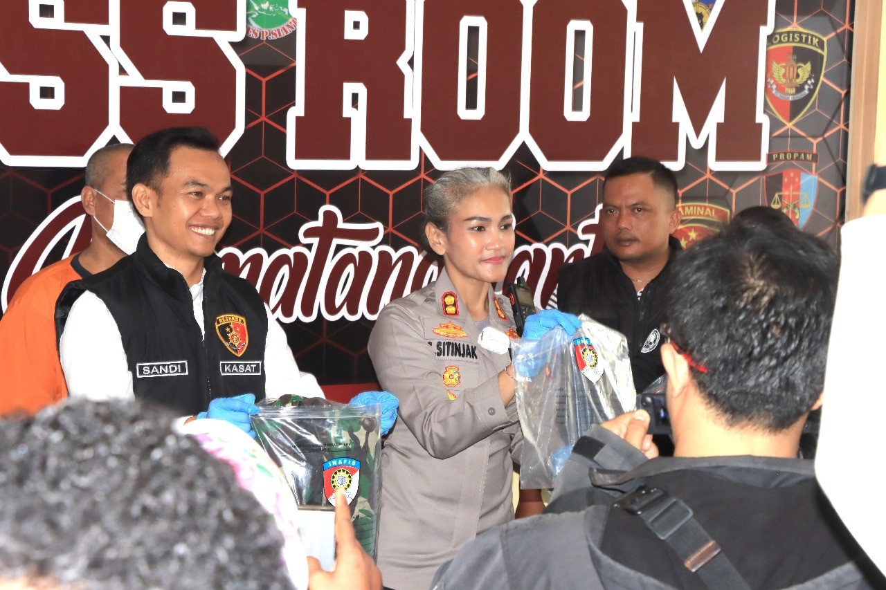 Press release kasus tindak pidana pencurian ekor tugu Dayok Mirah di Polres Pematangsiantar.