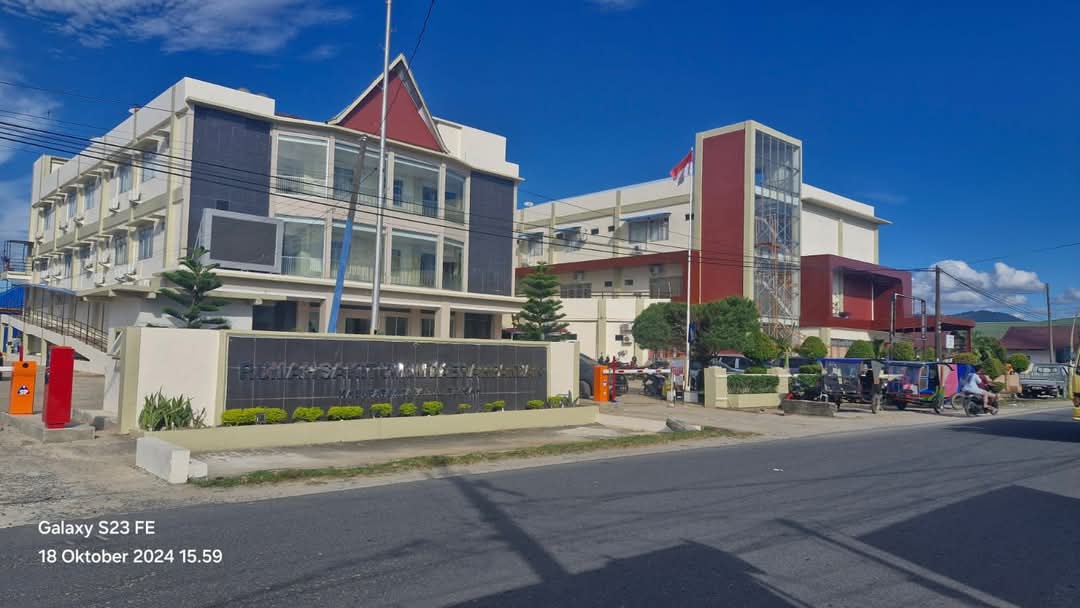 RSUD Pandan. Tiga siswa Matauli Pandan masih dirawat.