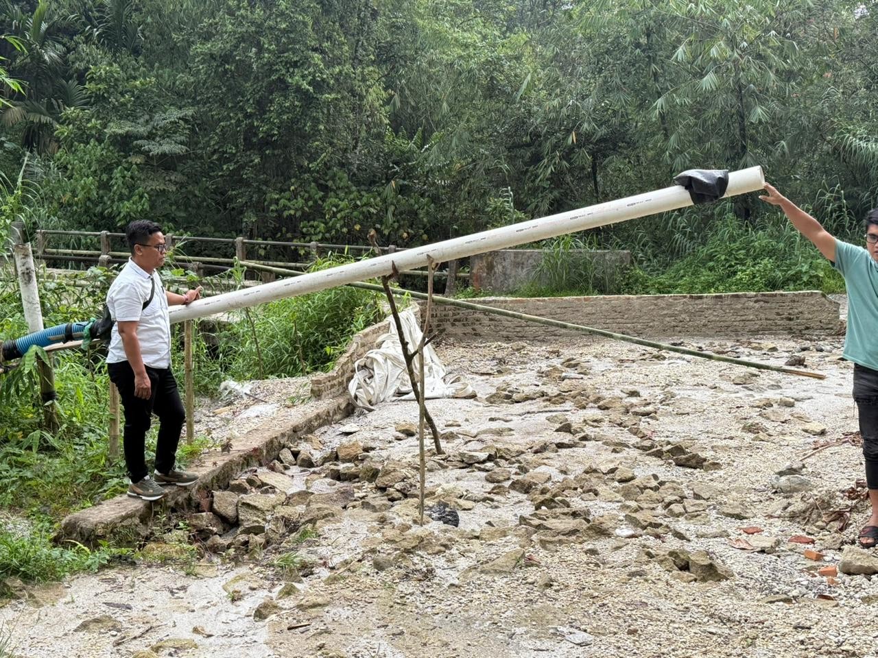 Tambang pasir di perbatasan Nagori Tiga Dolok dan Nagori Siatasan Kecamatan Dolok Panribuan Kabupaten Simalungun.