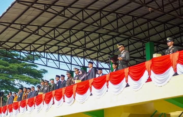 Upacara Harkitnas ke 117 di Kota Padangsidimpuan berlangsung khitmat dipimpin Irup Dandim 0212/TS berlangsung di stadion HM Nurdin, Kota Padangsidimpuan.