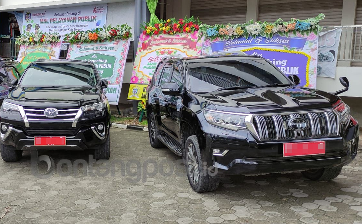 Mobil dinas Fortuner - Ilustrasi.