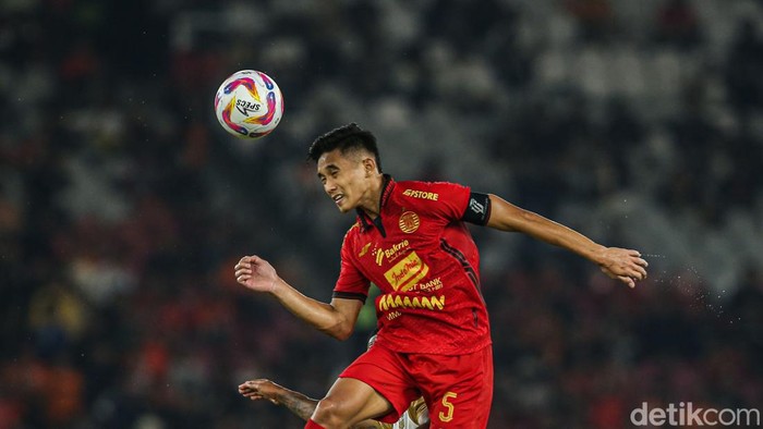 Bek Timnas Indonesia, Rizky Ridho, mendapat sinyal dukungan untuk merantau ke Eropa.