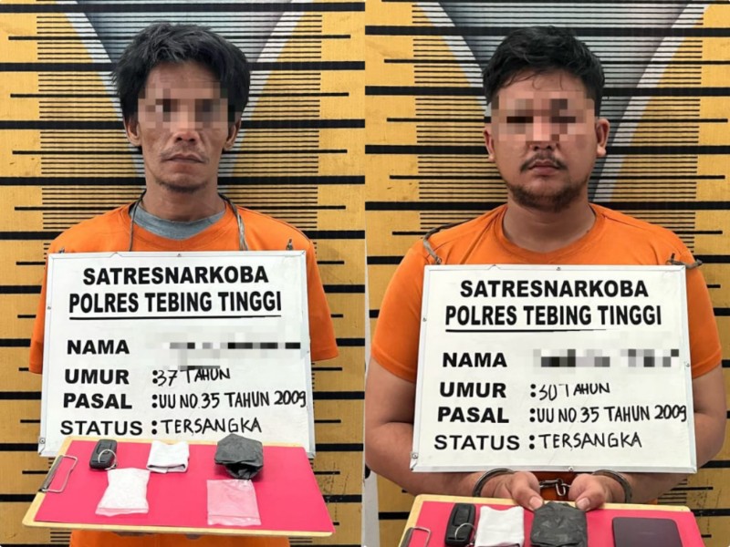 Dua pria warga asal Kabupaten Asahan yang ditangkap Polres Tebingtinggi bersama barang bukti narkotika jenis sabu.