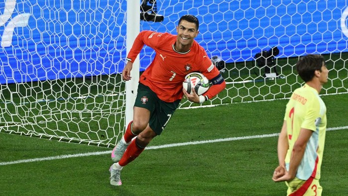 Timnas Portugal keluar sebagai juara UEFA Nations League 2024/2025.