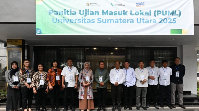Rektor USU Muryanto Amin didampingi para wakil rektor dan Panitia SMM 2025.