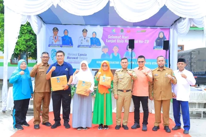 Wakil Bupati Labuhanbatu Utara Dr H Samsul Tanjung saat peringatan Hari Lansia tahun 2025.