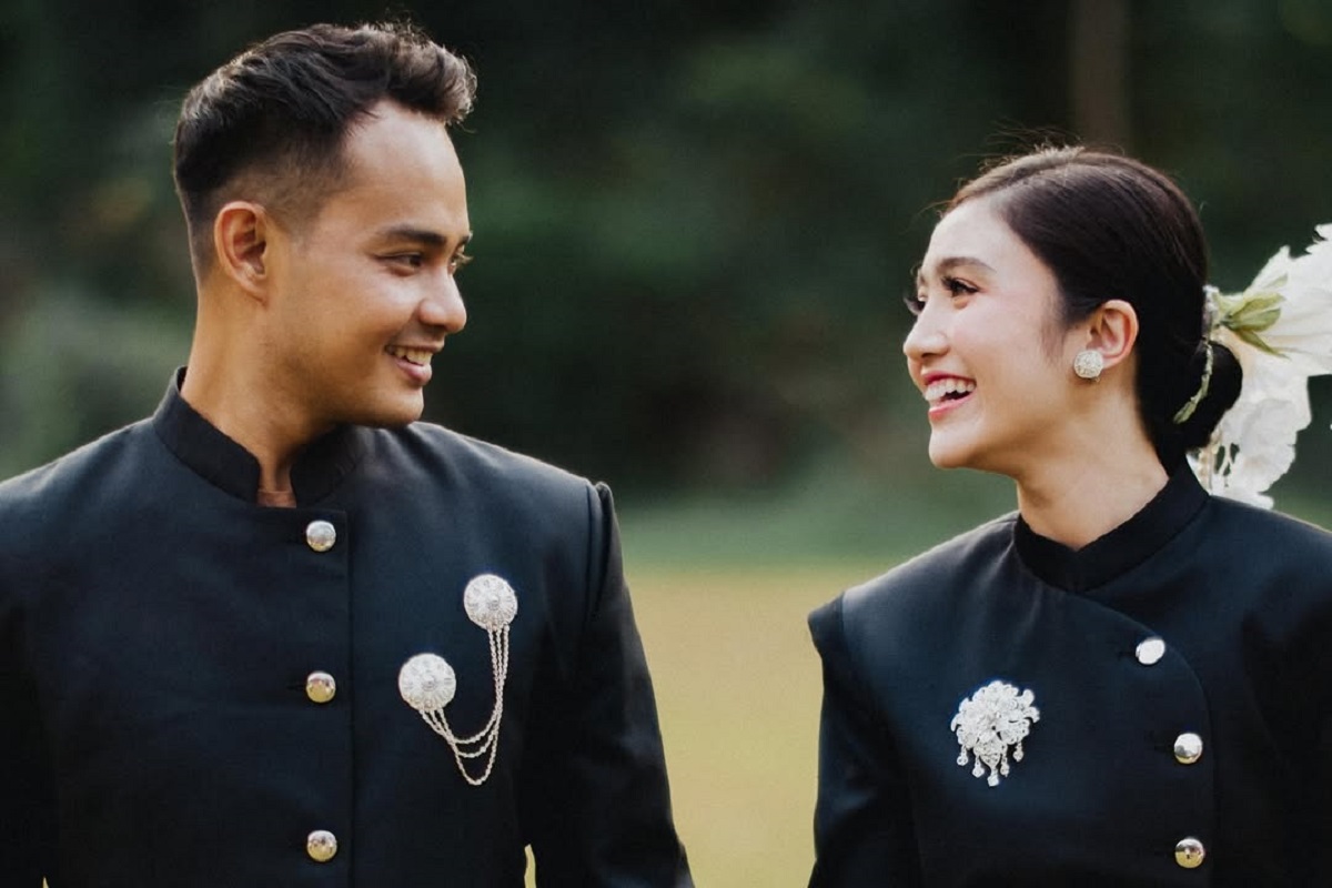 Febby Rastanty bersama suami.