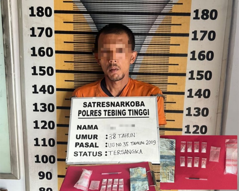 Pria pengangguran yang ditangkap Sat Resnarkoba Polres Tebingtinggi.