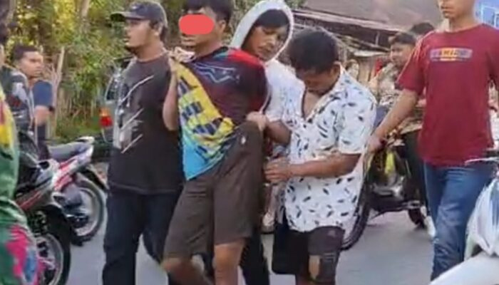 Pria terduga pelaku cabul diamankan warga.